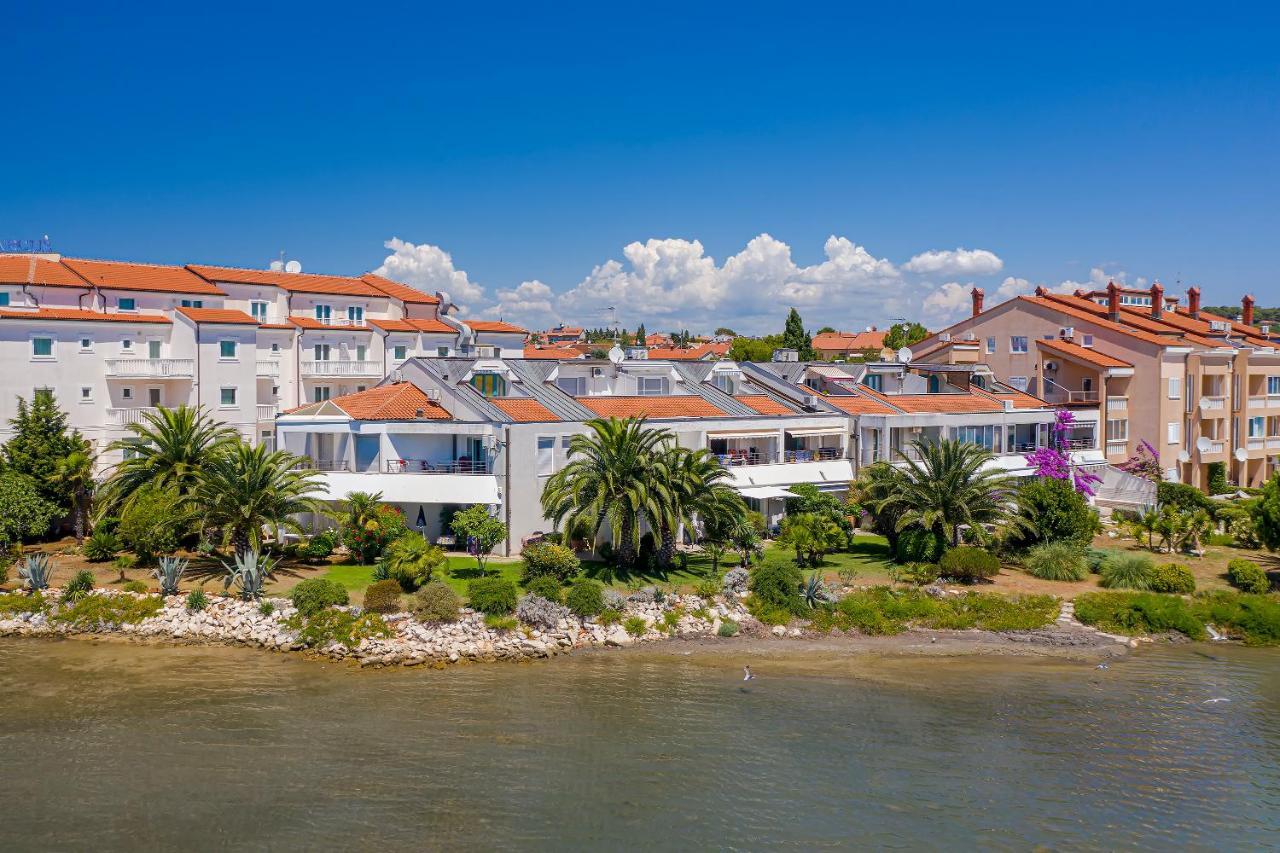 Apartments Villa Ana Medolino Esterno foto
