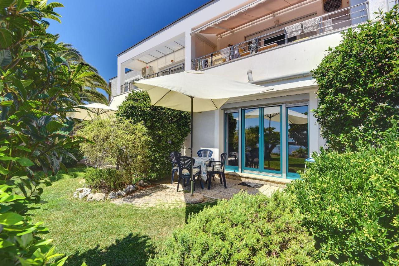 Apartments Villa Ana Medolino Esterno foto