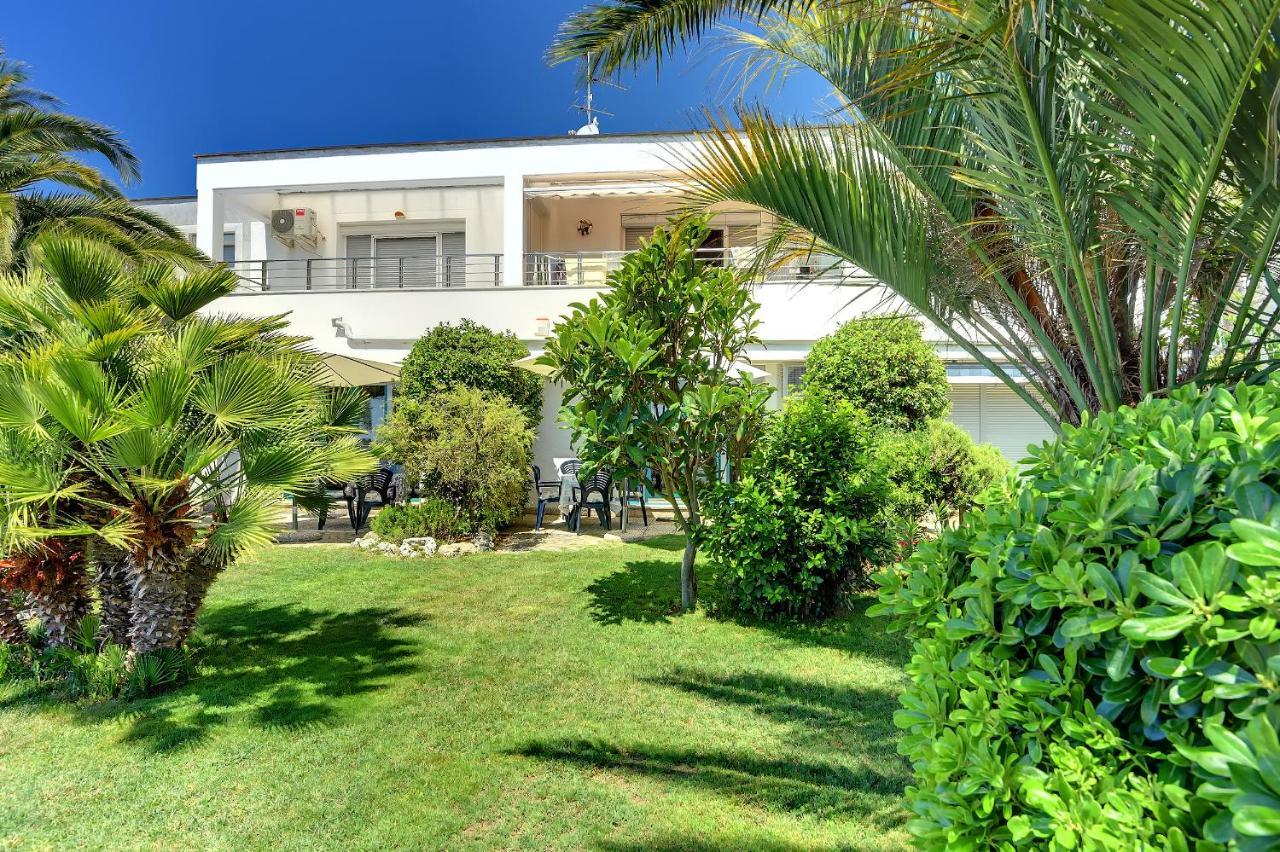 Apartments Villa Ana Medolino Esterno foto